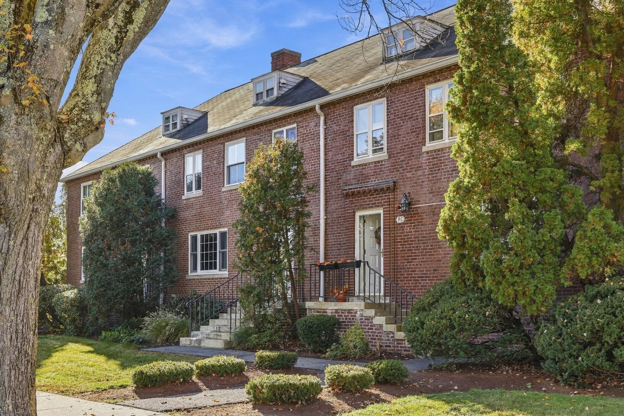 main property photo 20