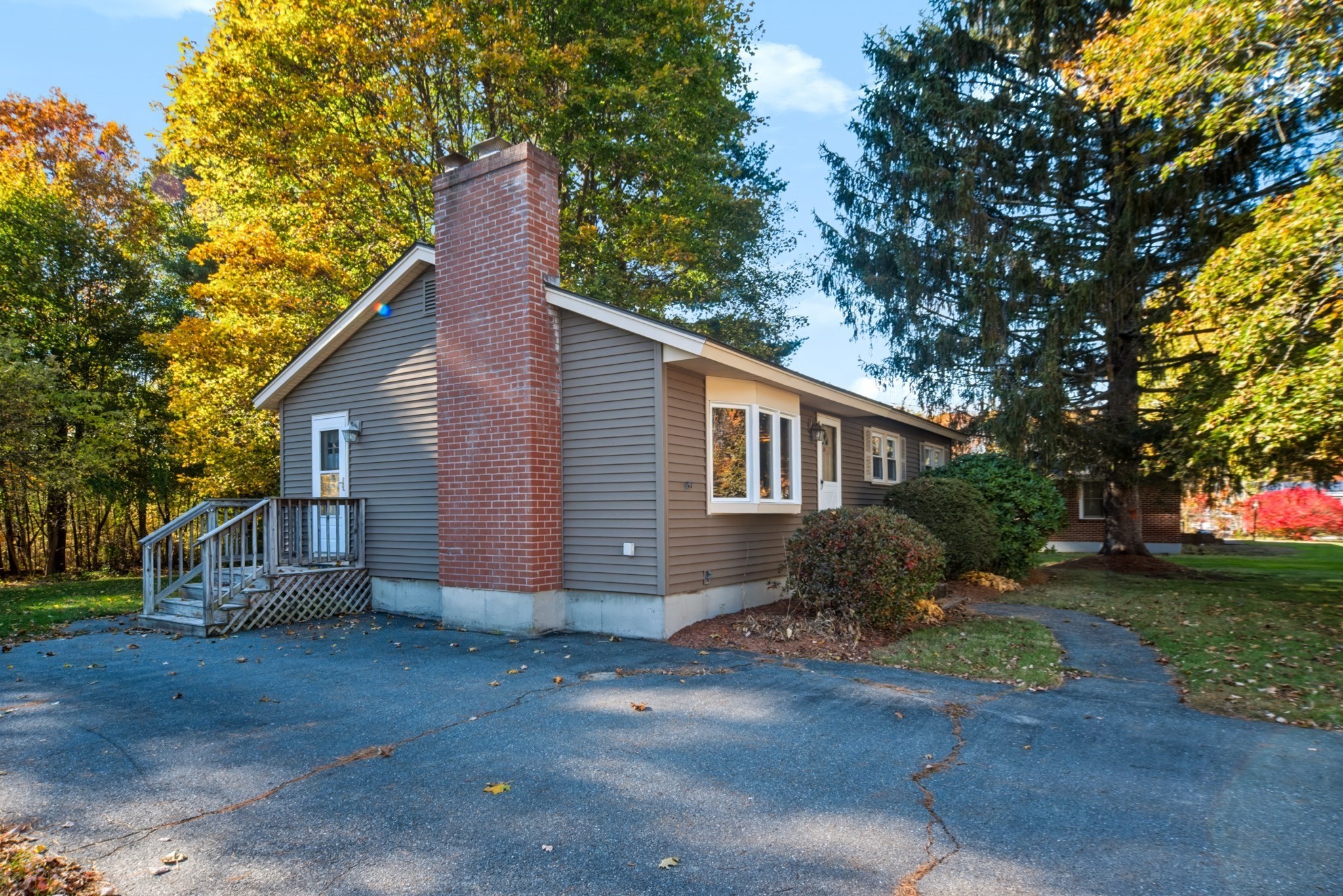 main property photo 36