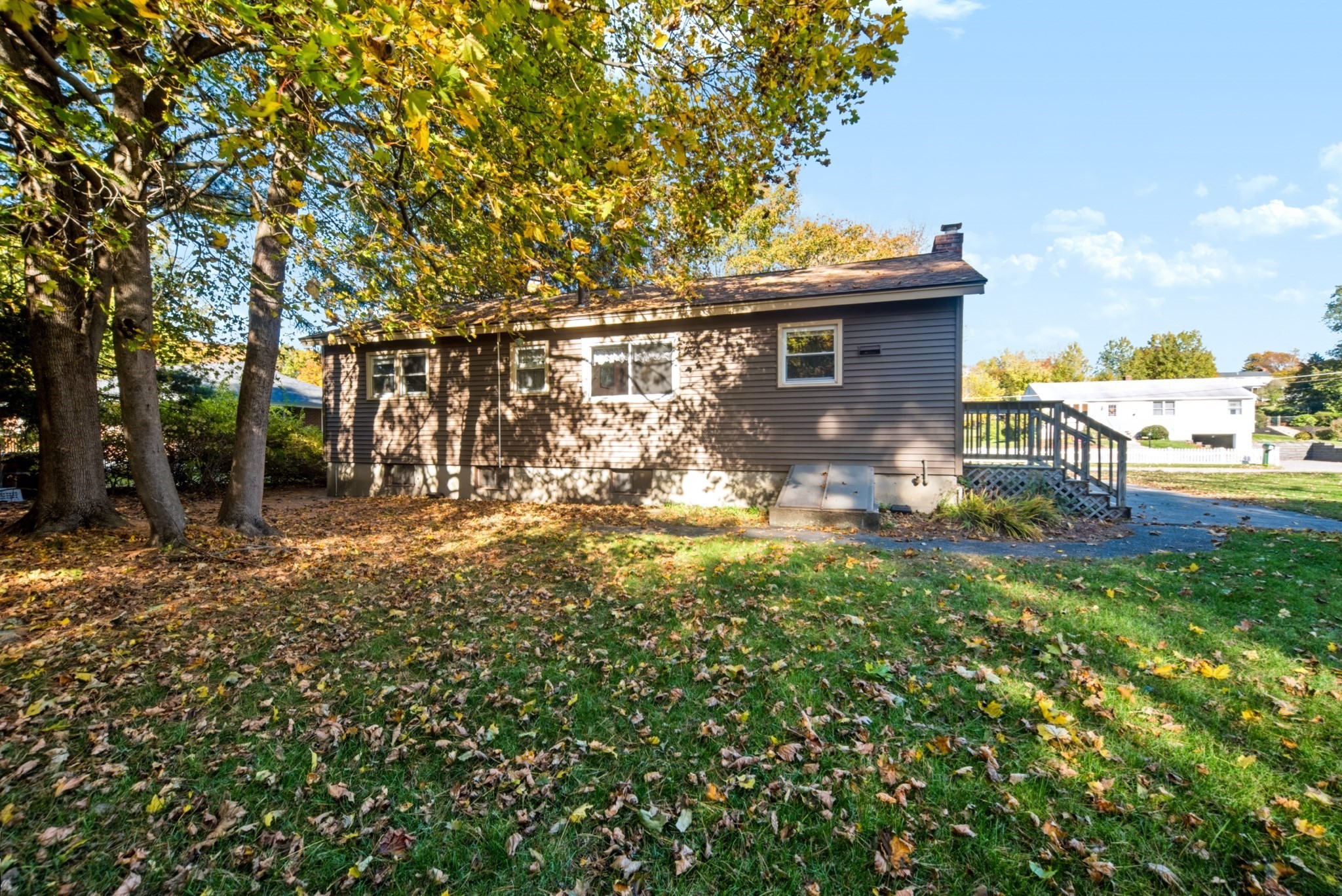main property photo 37