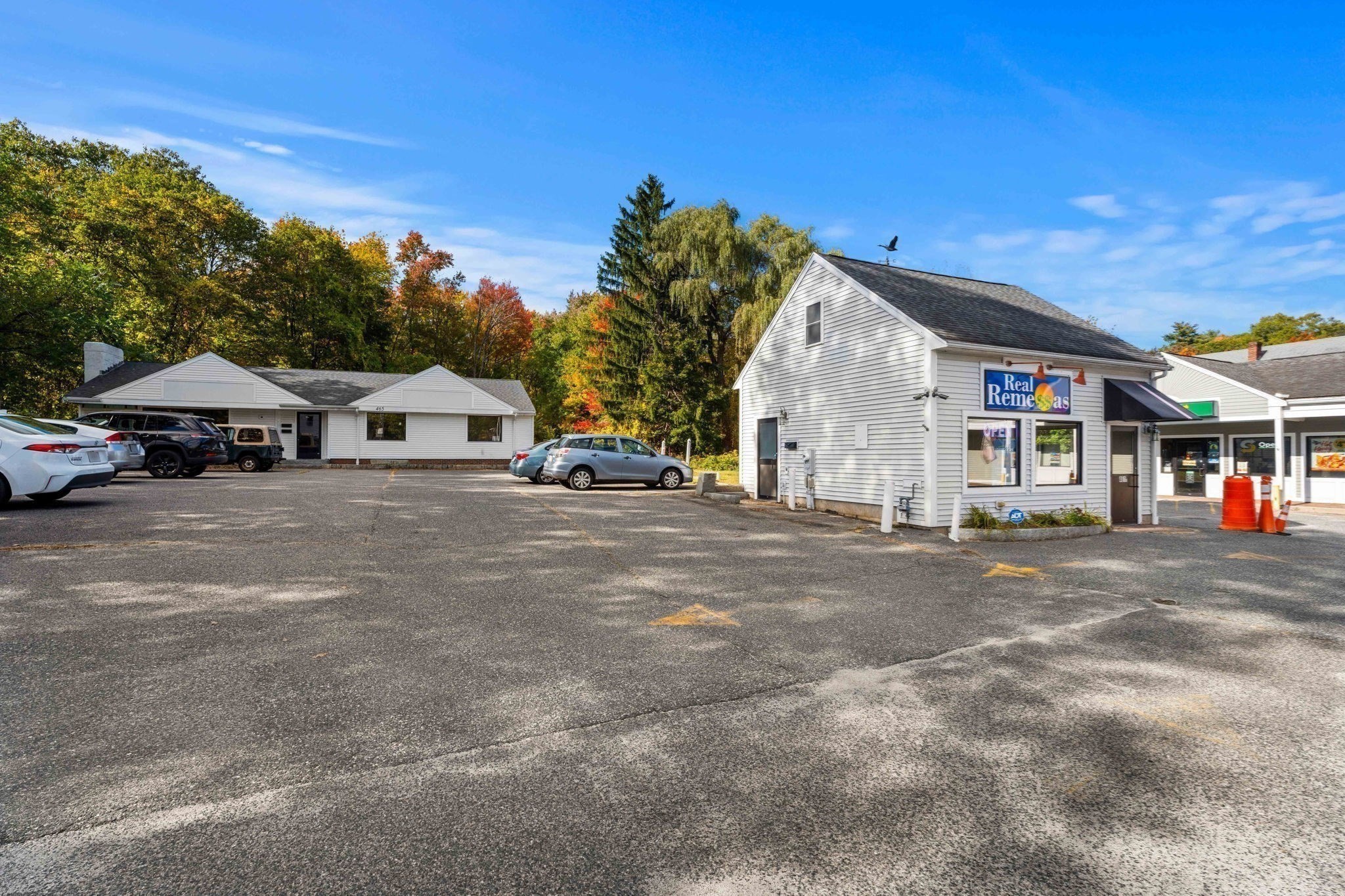 main property photo 10