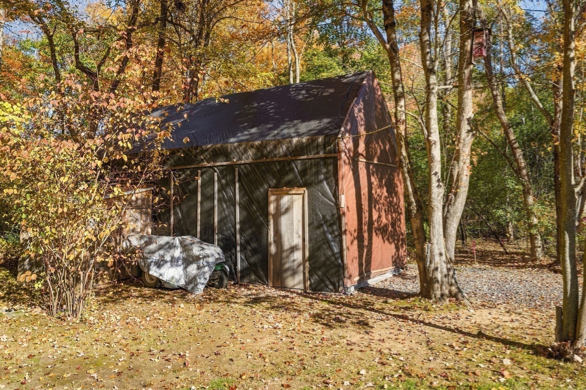 main property photo 15