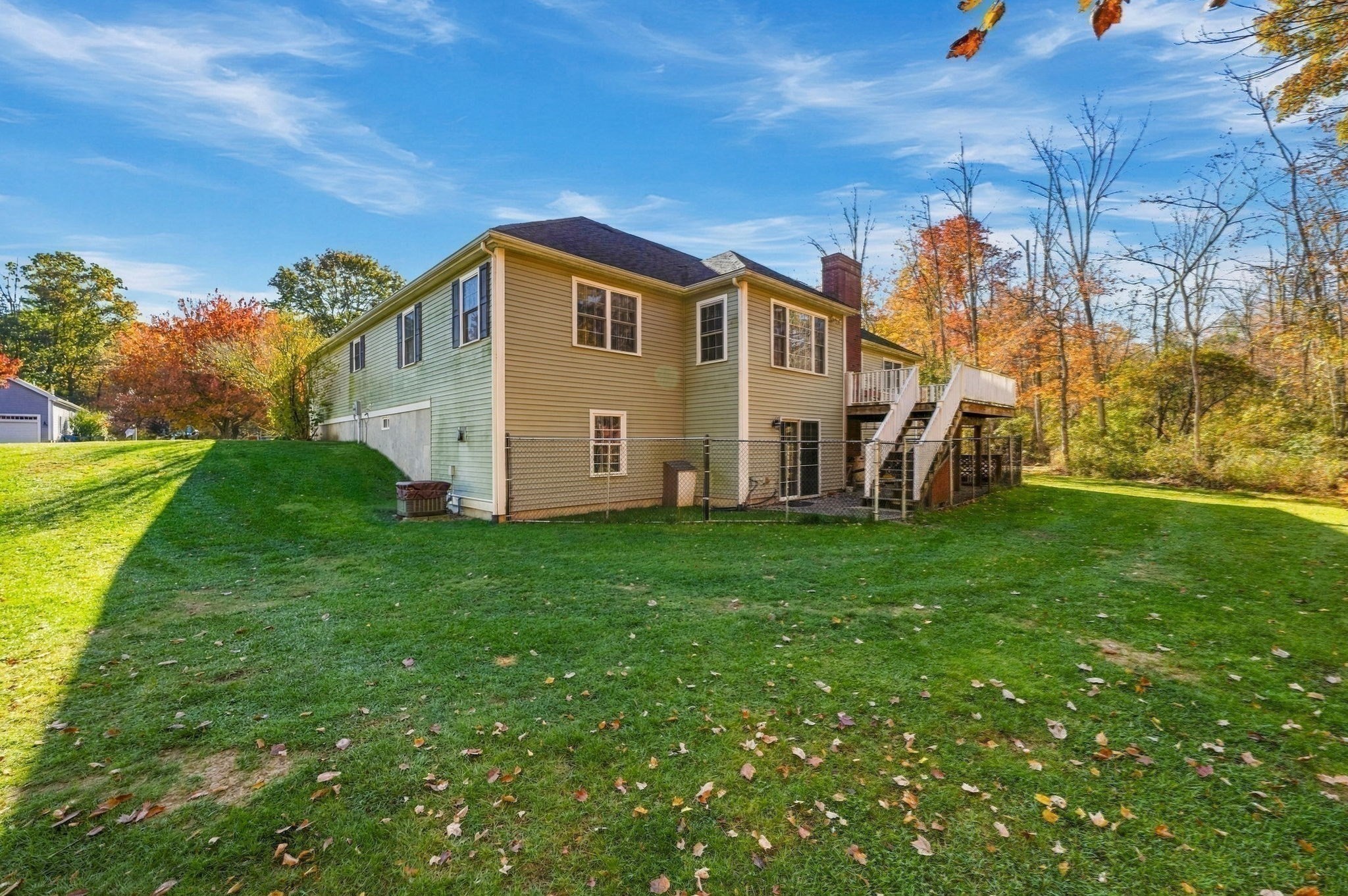 main property photo 8