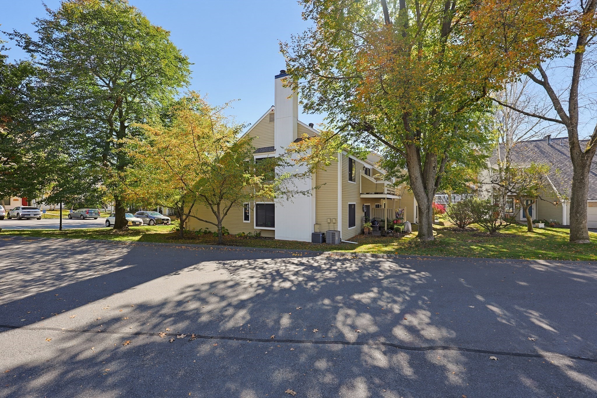 main property photo 28