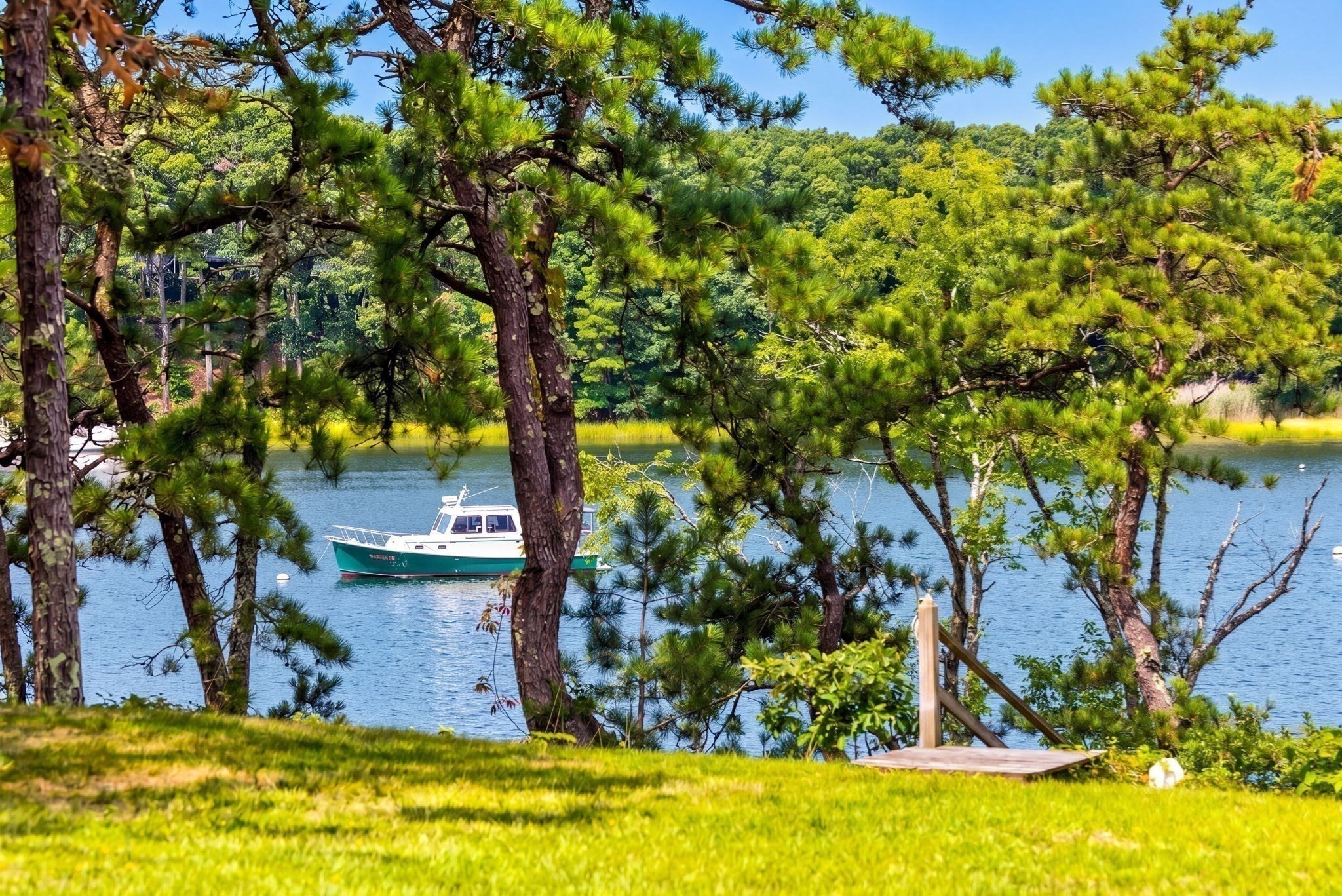 main property photo 34