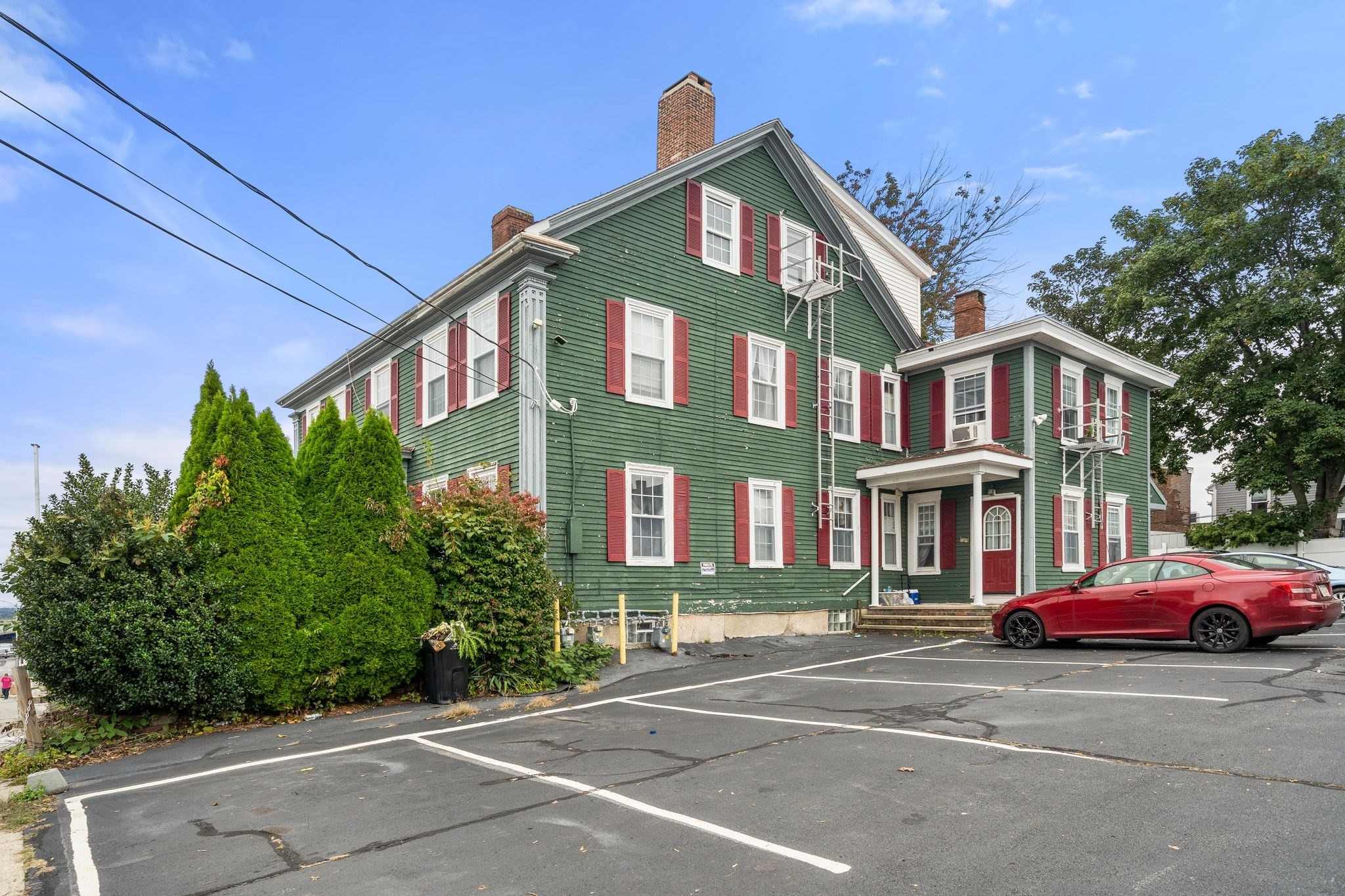 main property photo 2