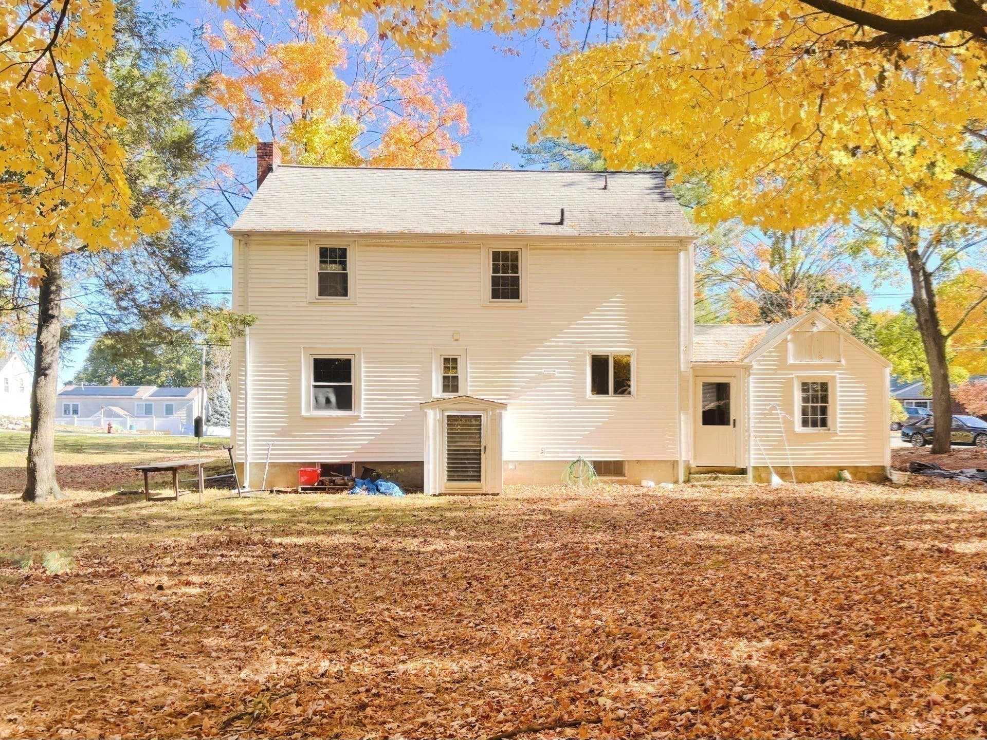 main property photo 13