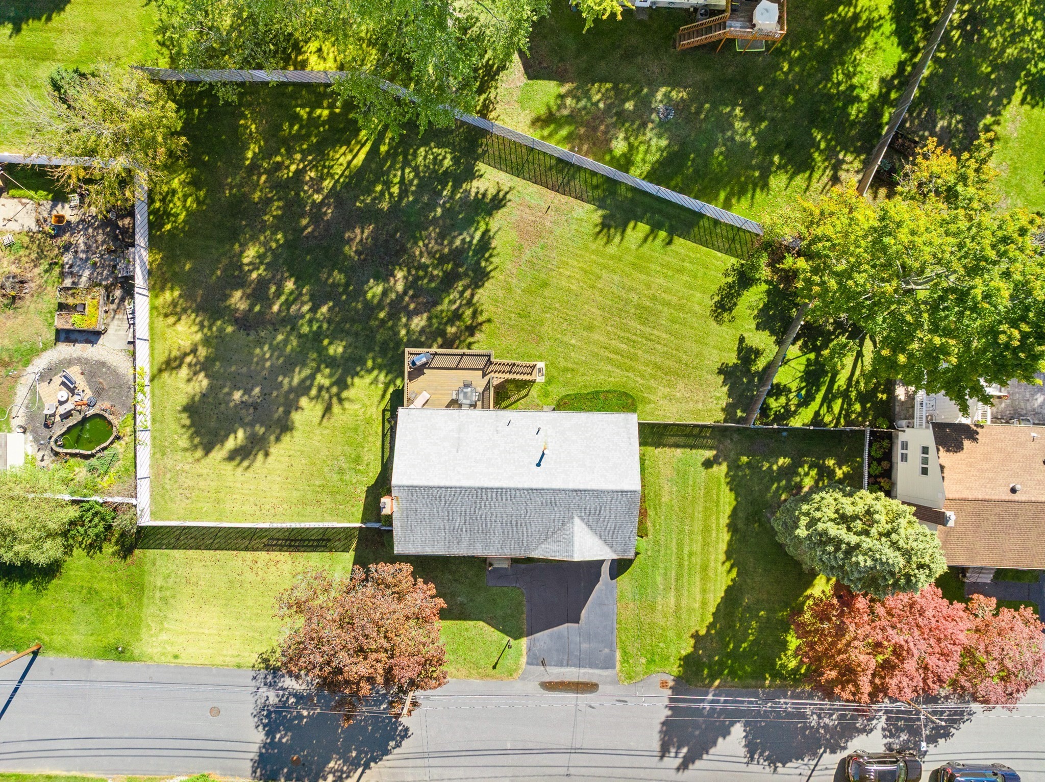 main property photo 28