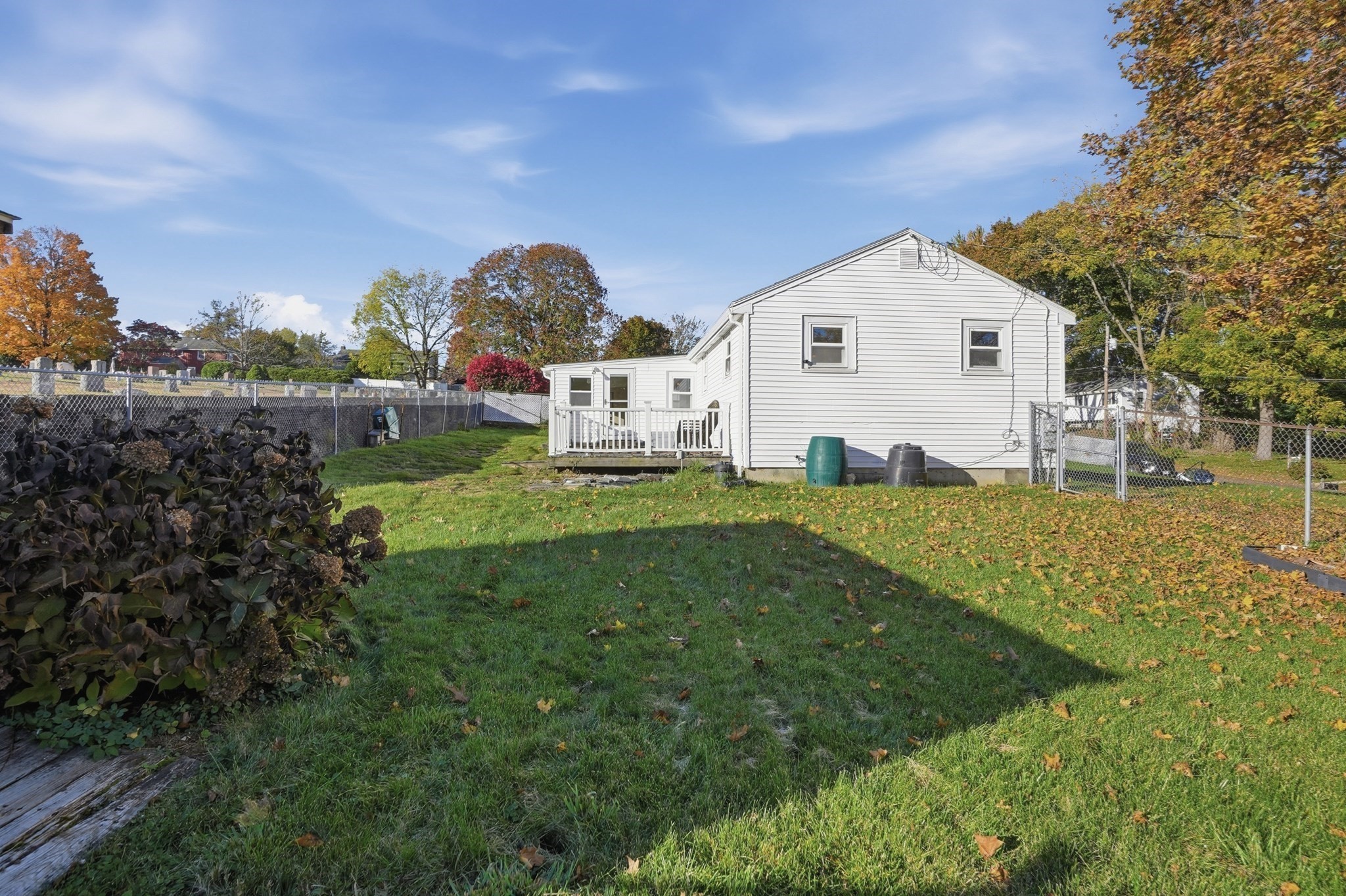 main property photo 29