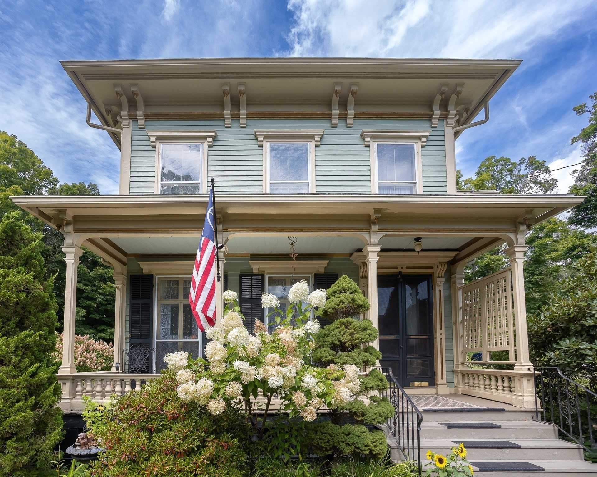 main property photo 39
