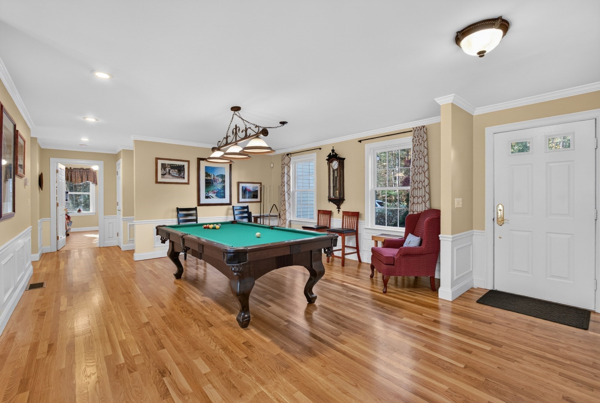 main property photo 28