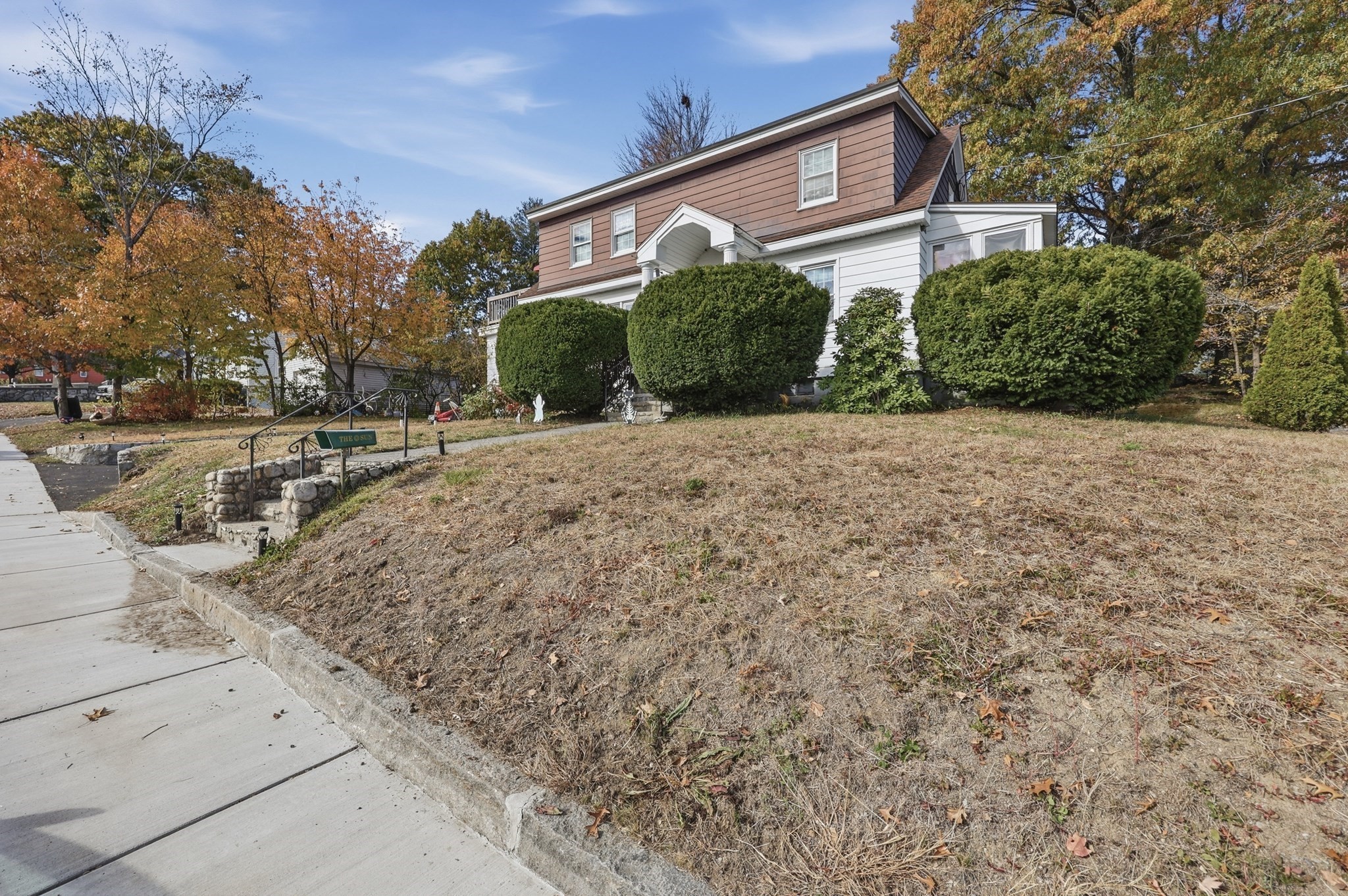 main property photo 35