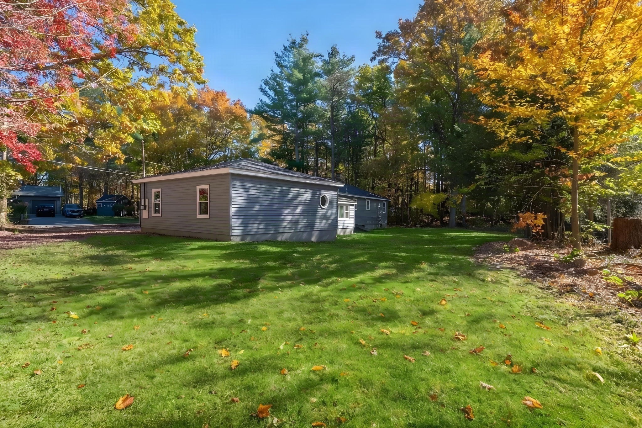 main property photo 29