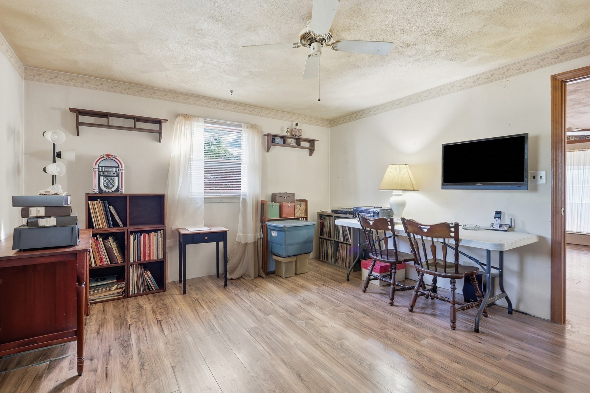 main property photo 10