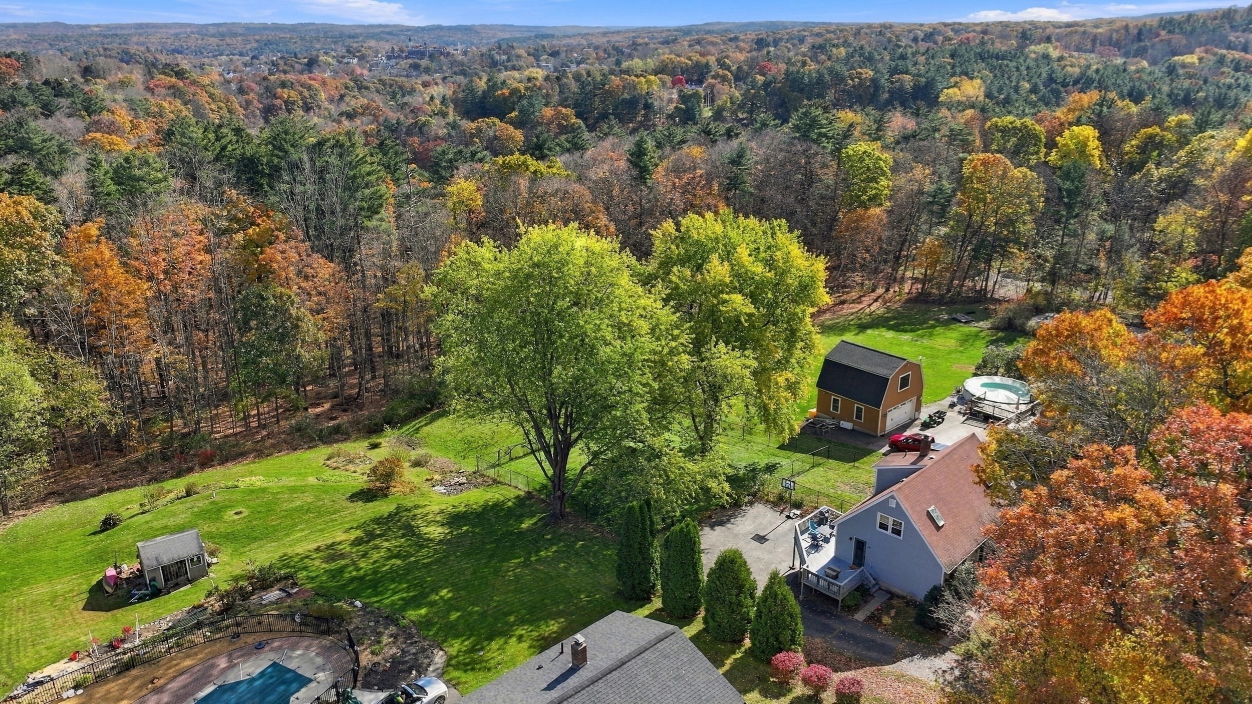 main property photo 34