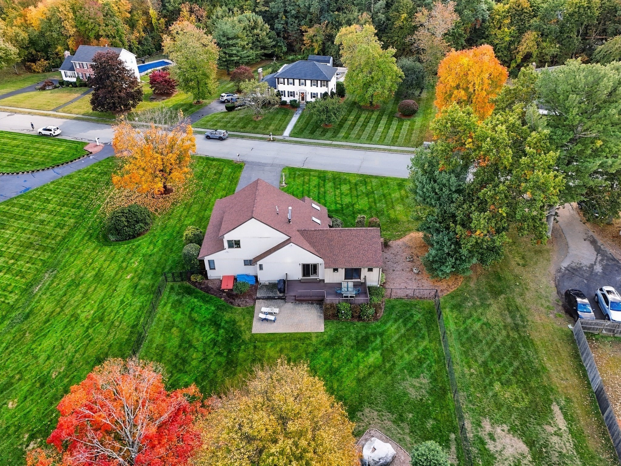main property photo 32