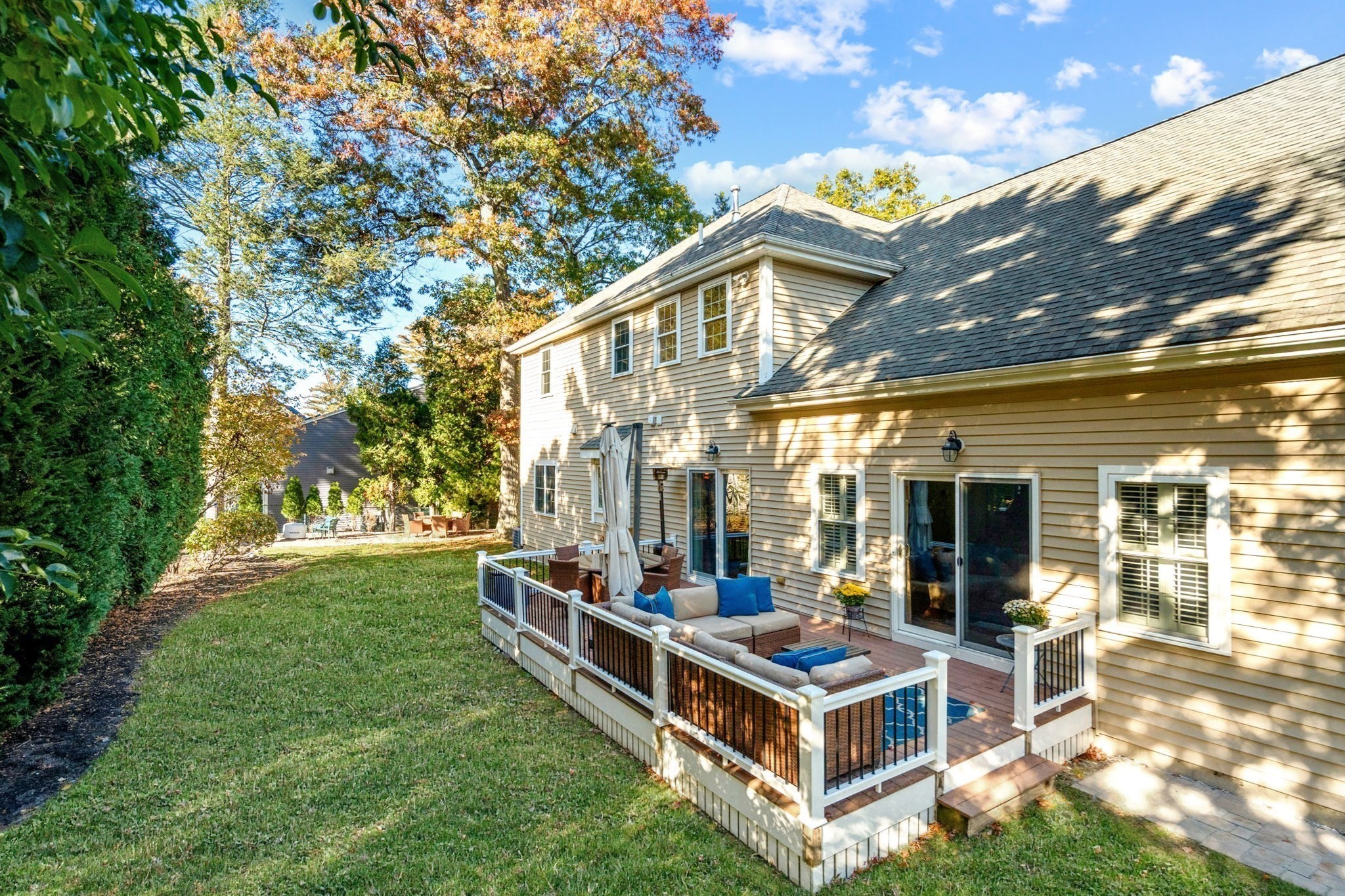 main property photo 33