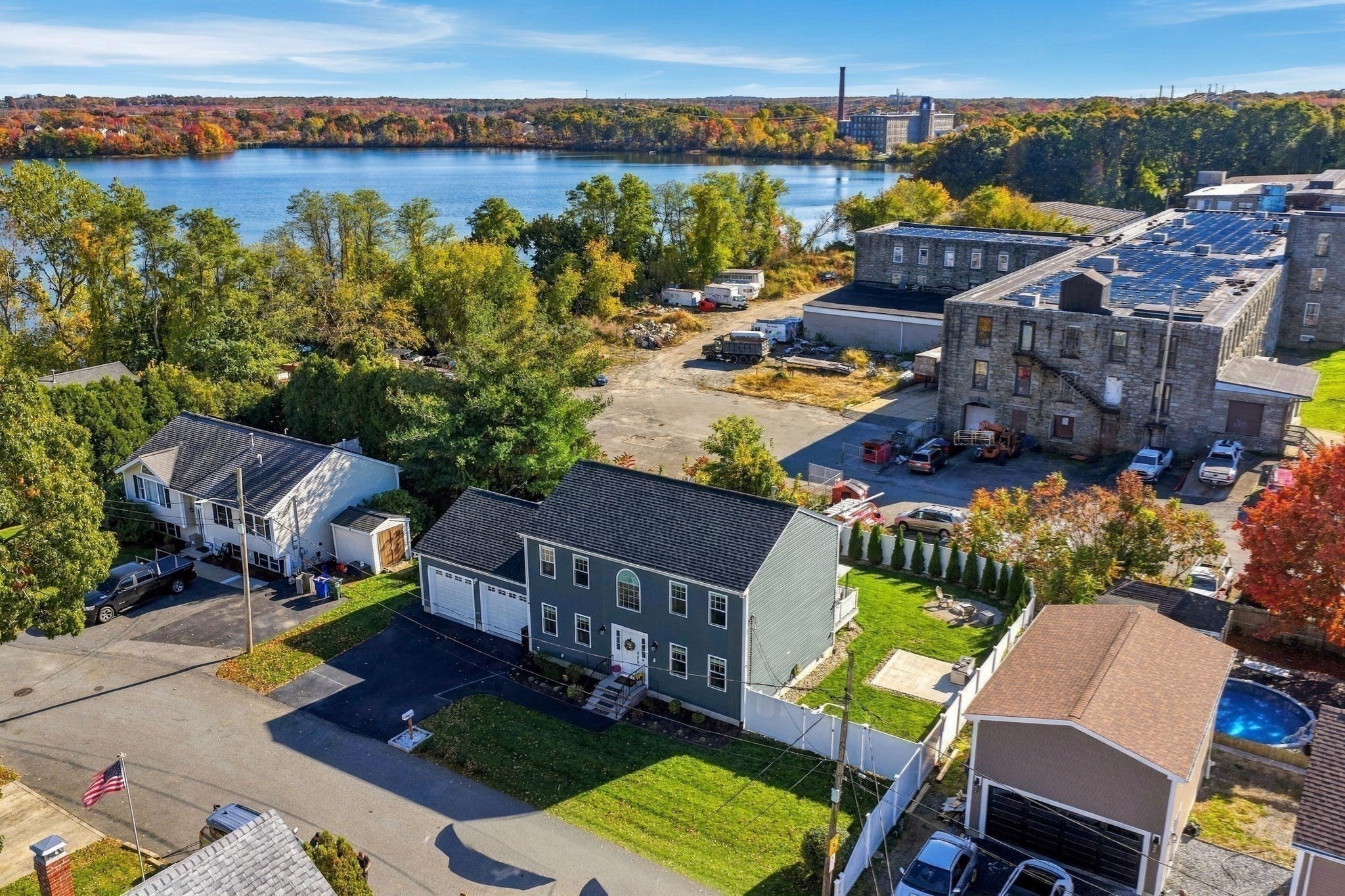 main property photo 4