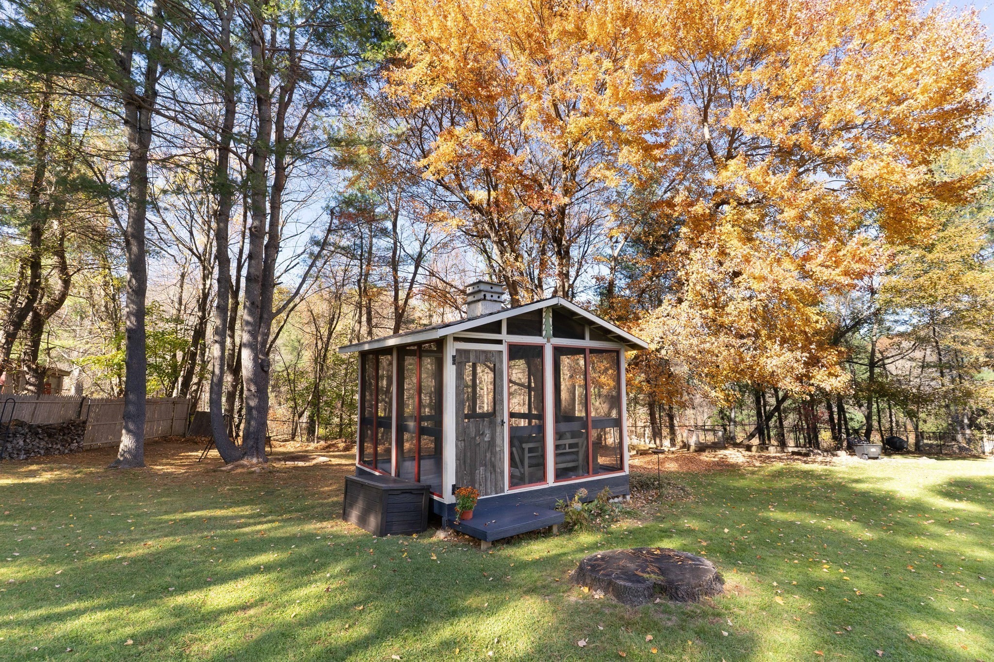 main property photo 31