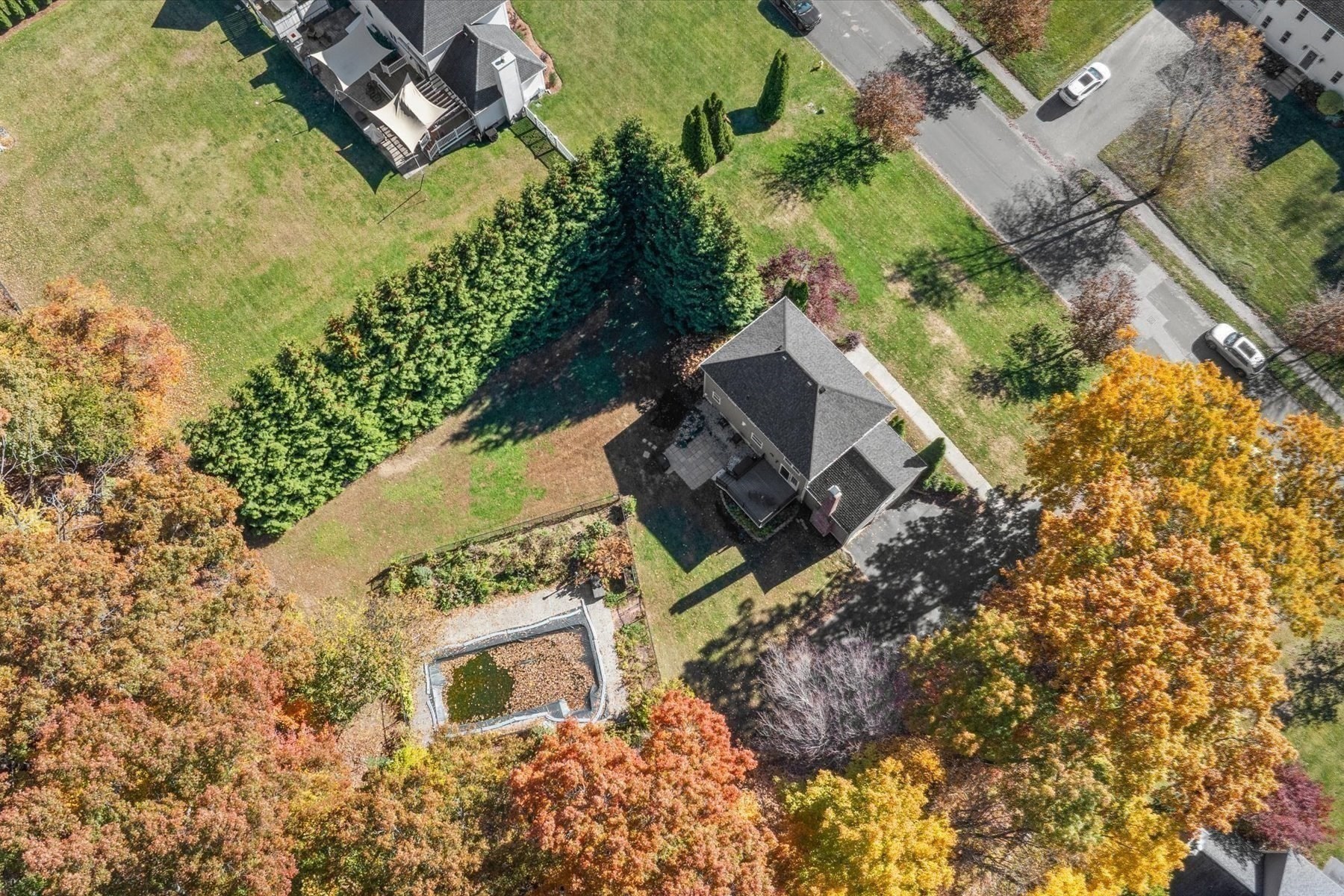 main property photo 36