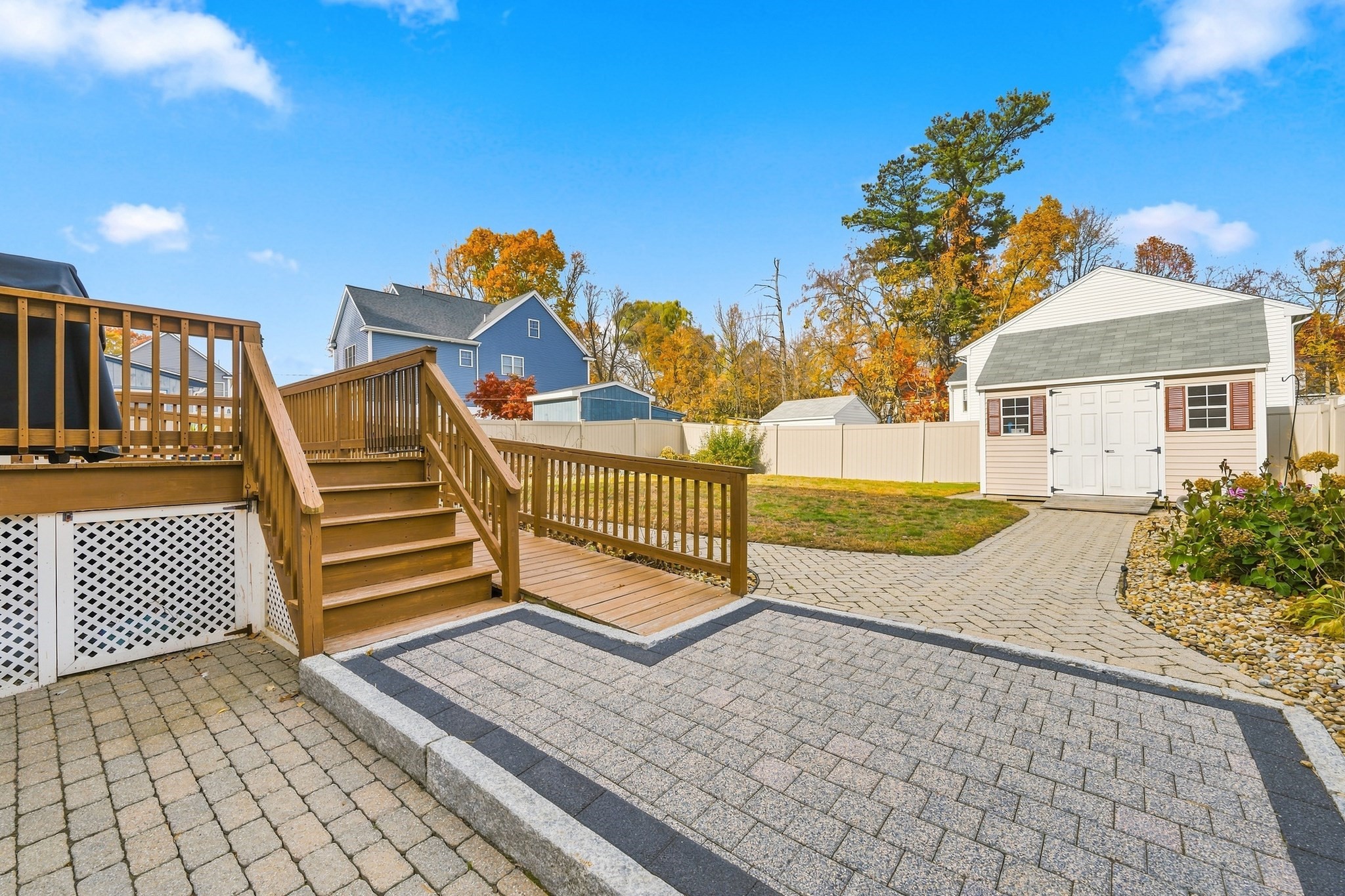 main property photo 29