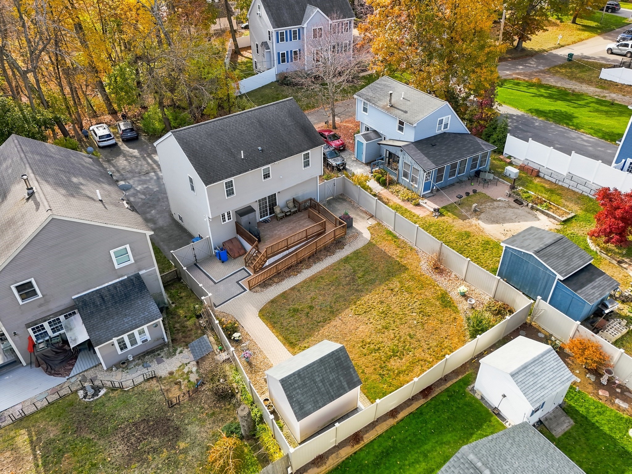 main property photo 36