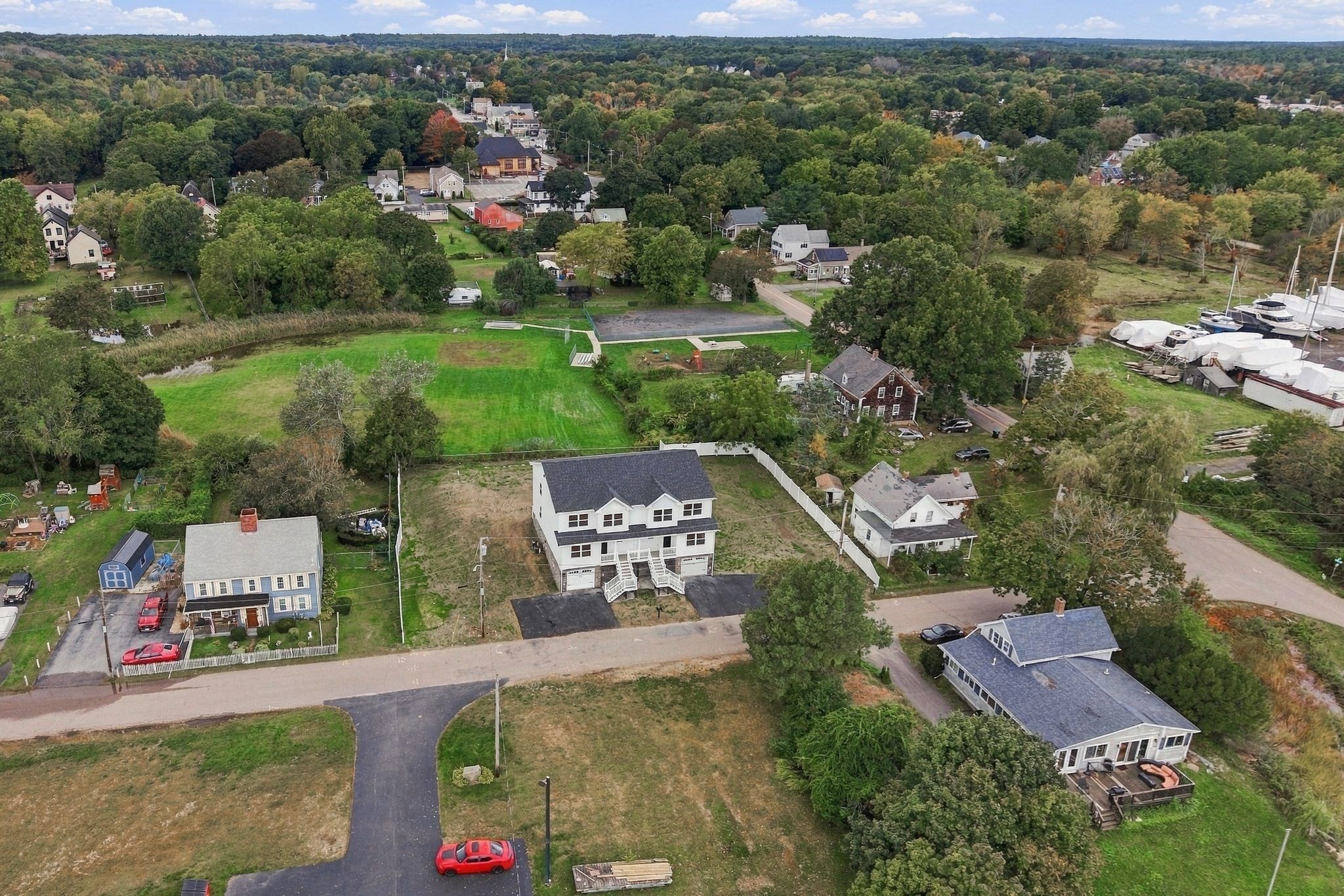 main property photo 32
