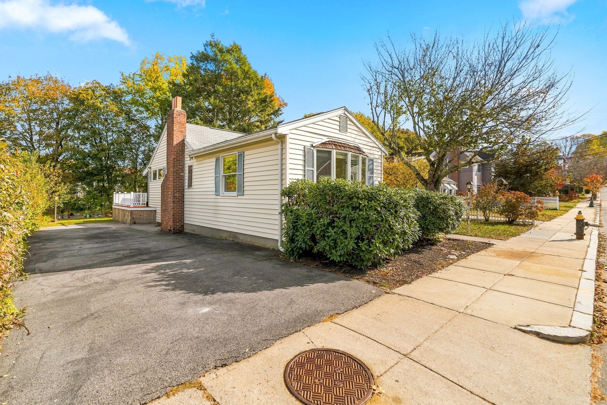 main property photo 2
