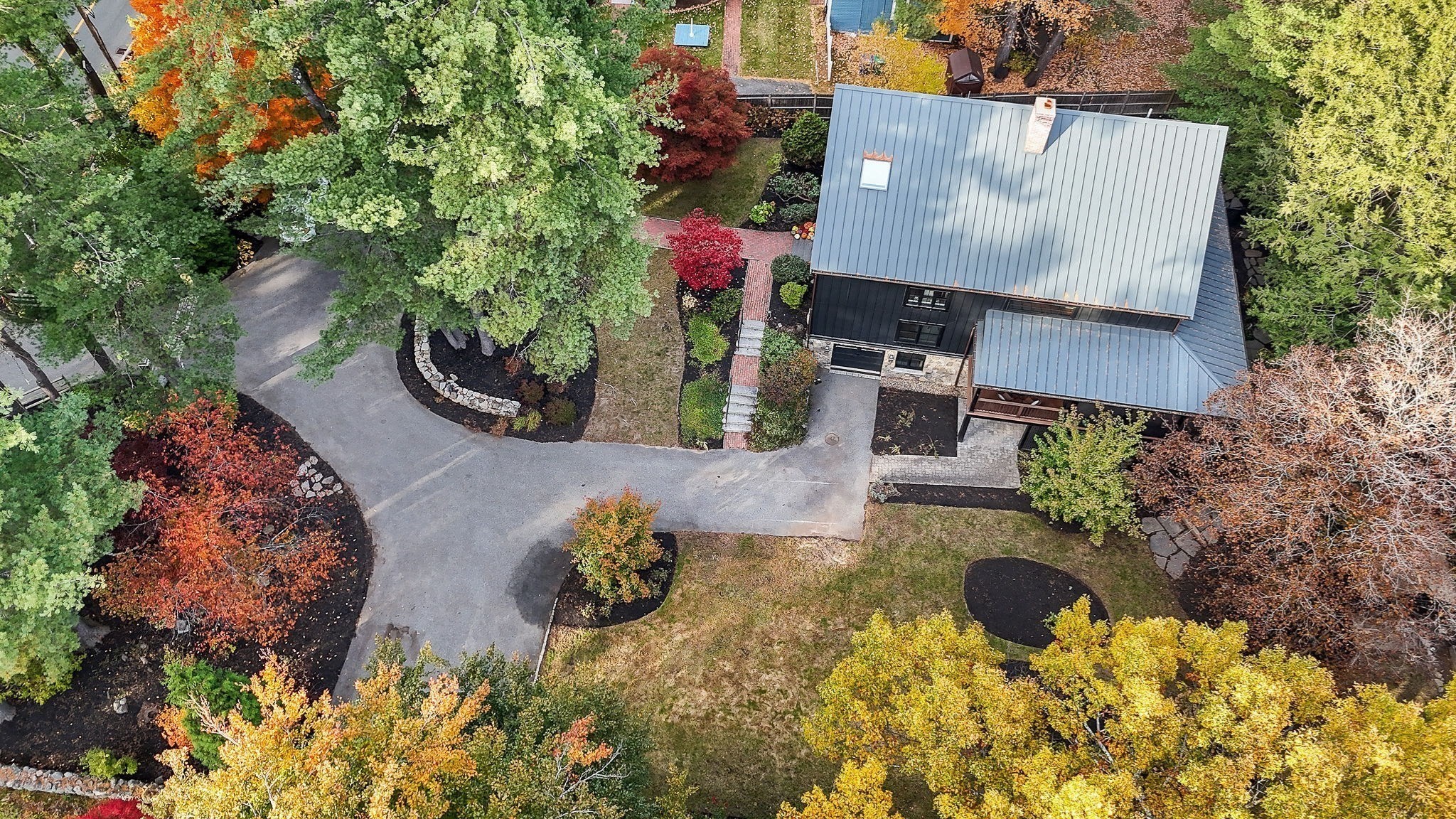main property photo 36