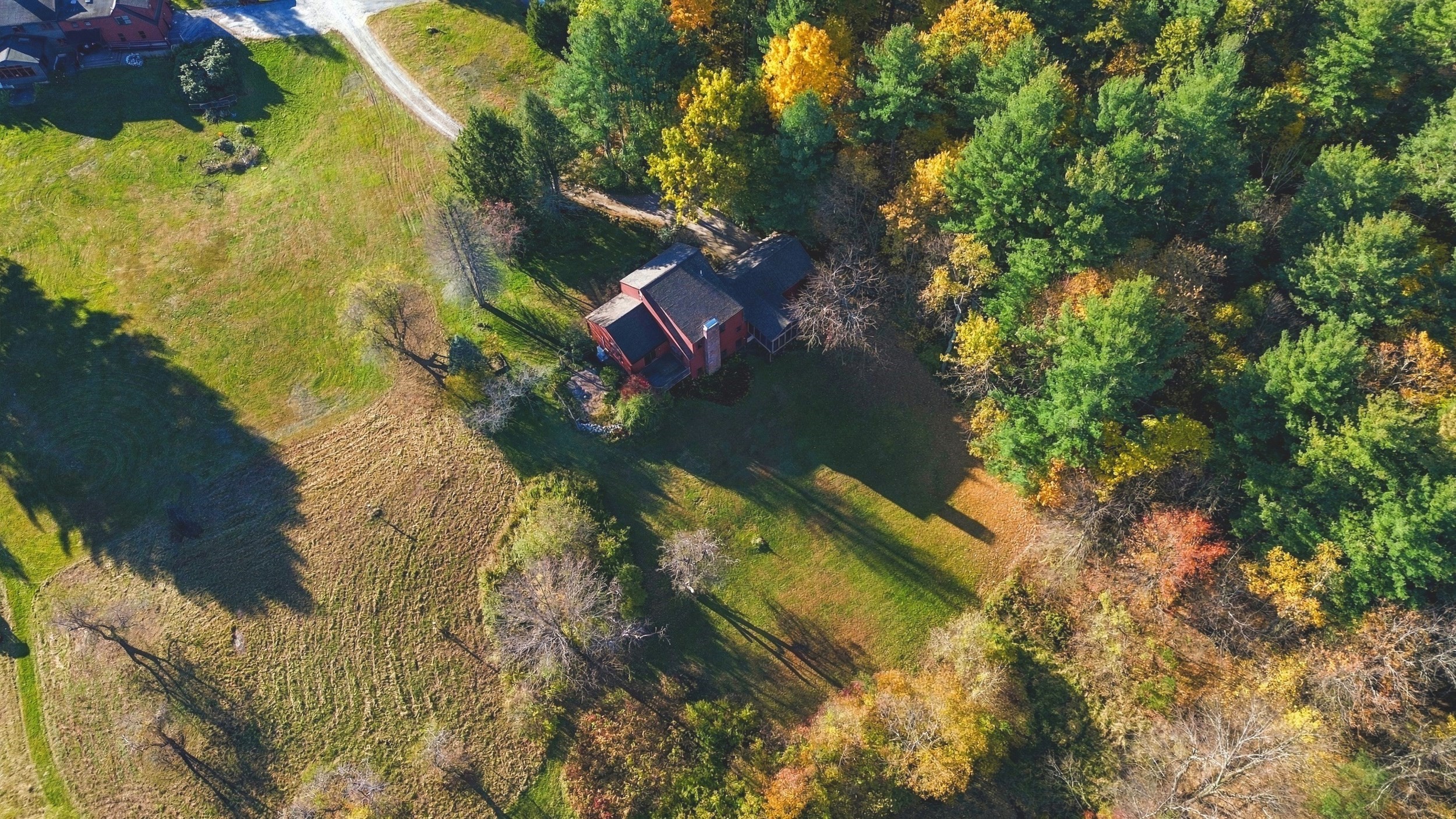 main property photo 31