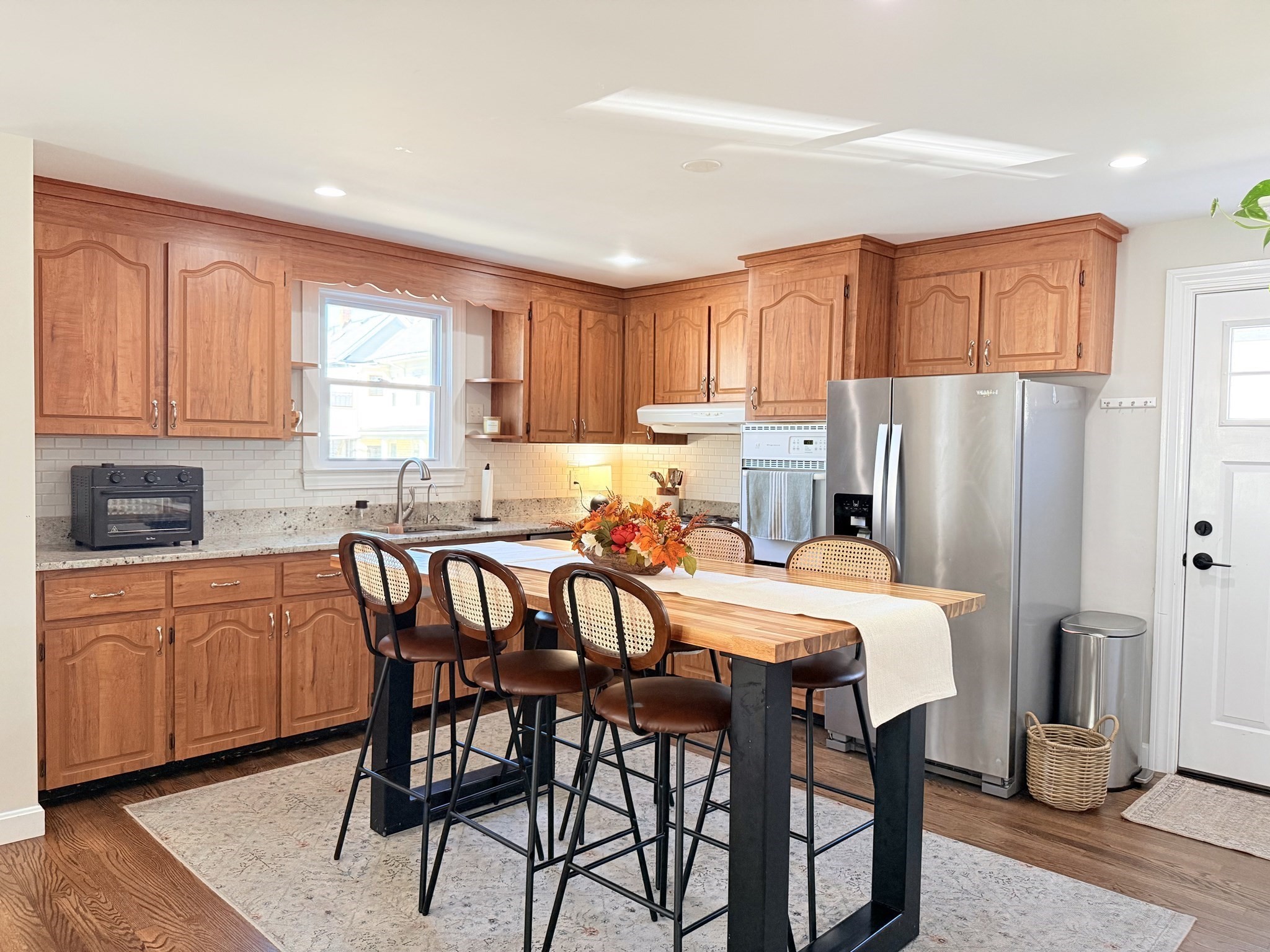 main property photo 8