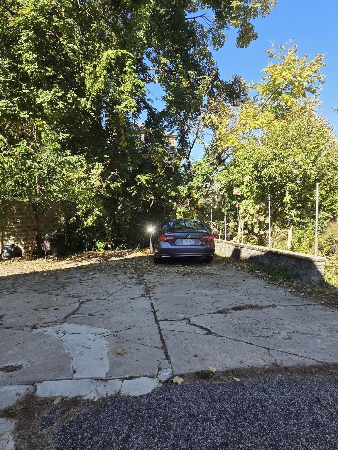 main property photo 34