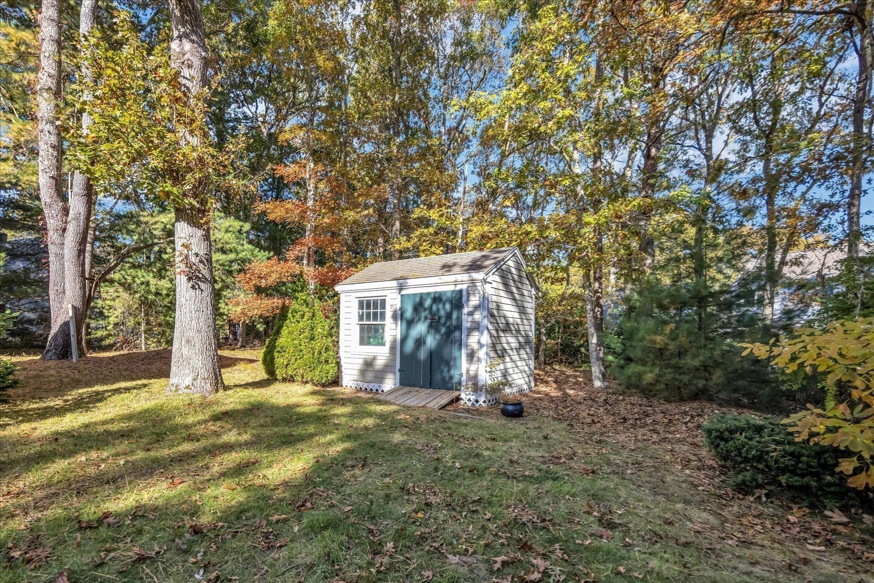 main property photo 10