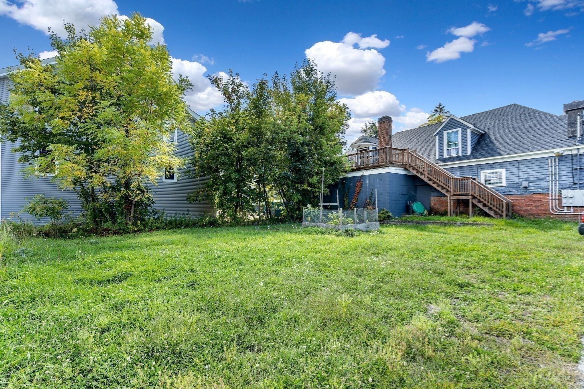 main property photo 15