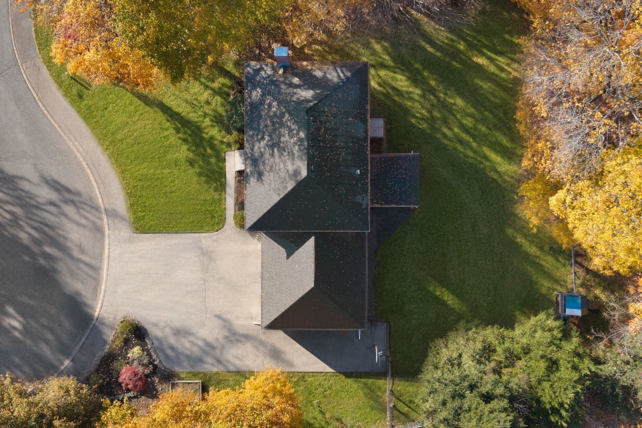 main property photo 34