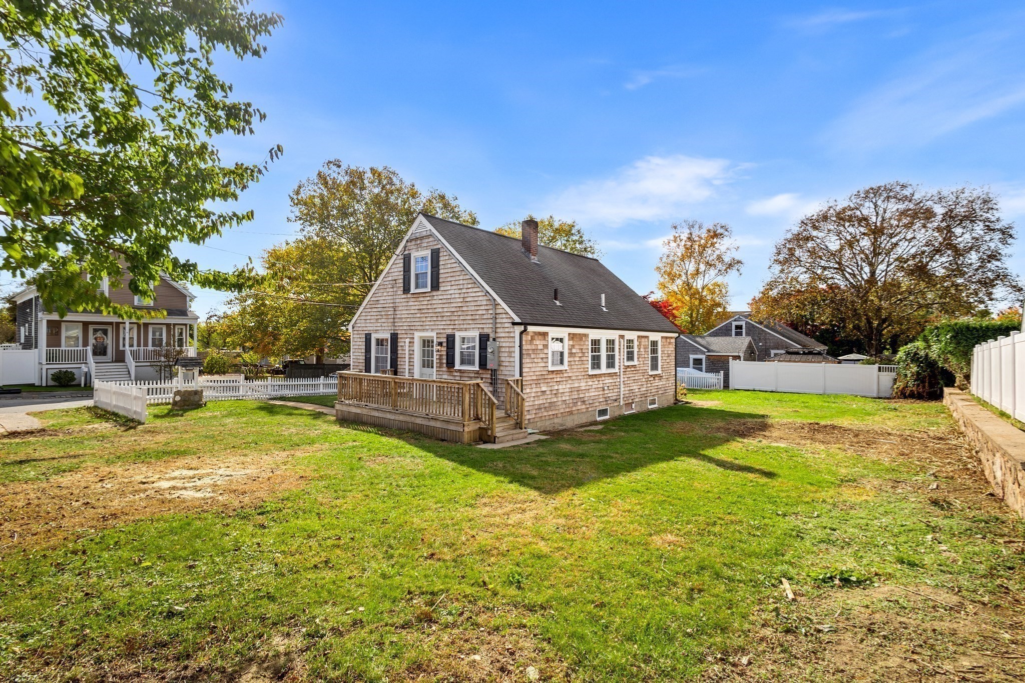 main property photo 15