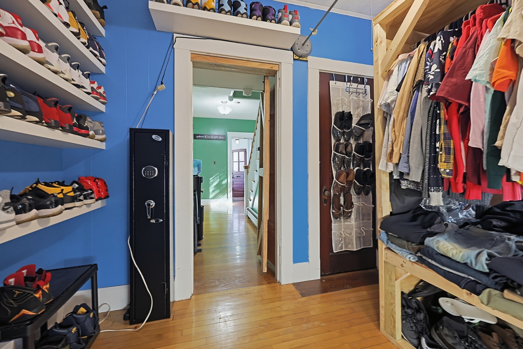 main property photo 18
