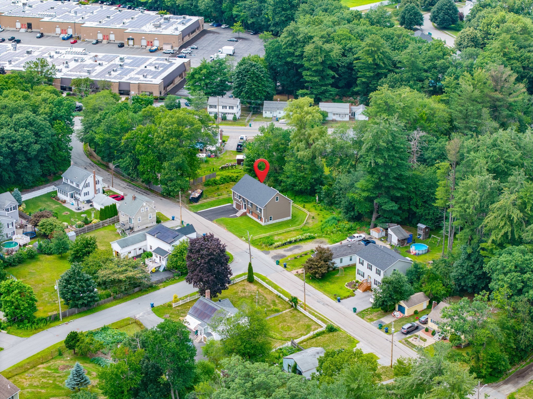 main property photo 17