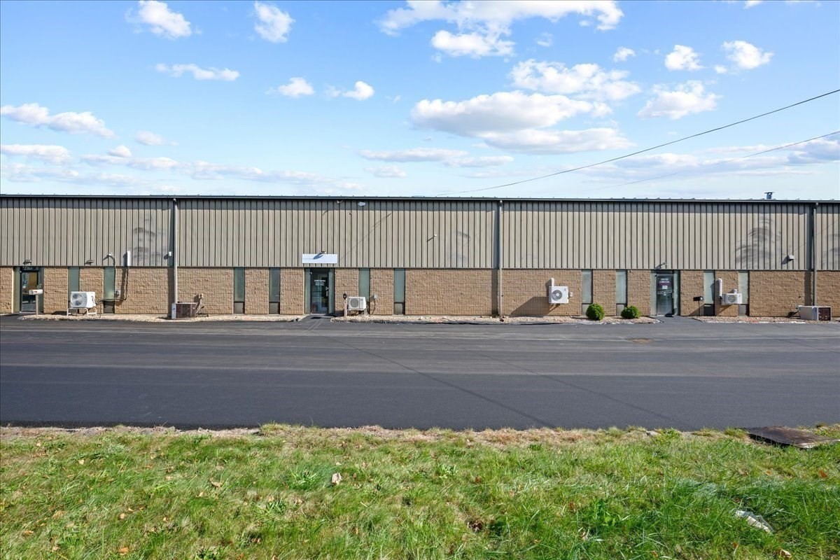 main property photo 16