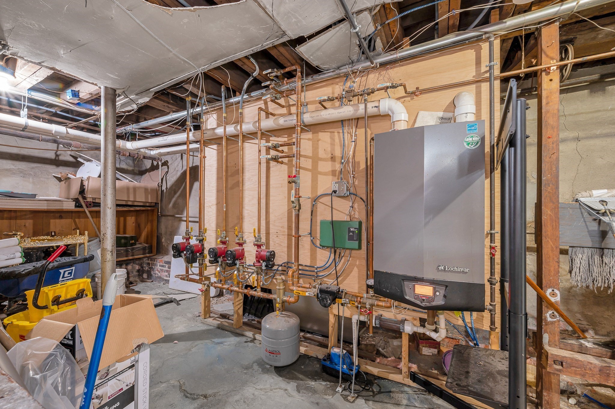 main property photo 24