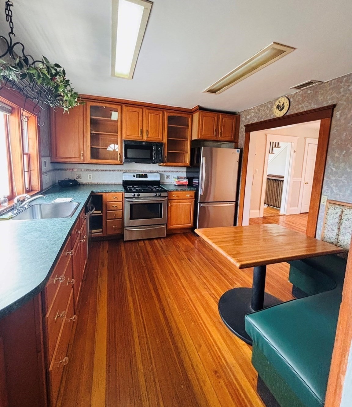 main property photo 2
