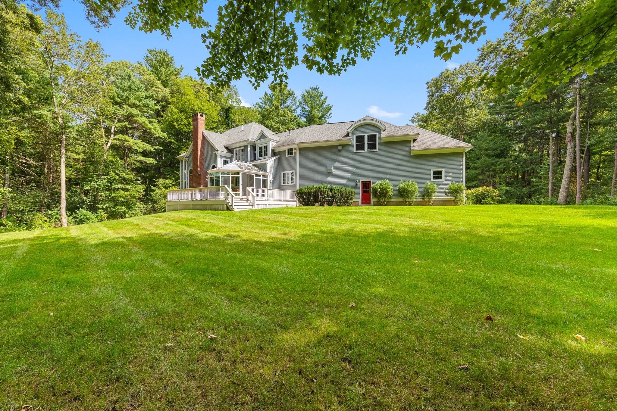 main property photo 2