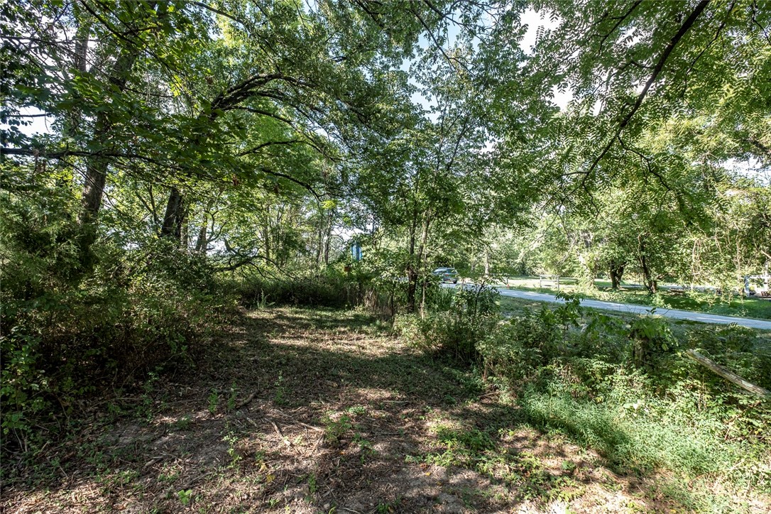 main property photo 19