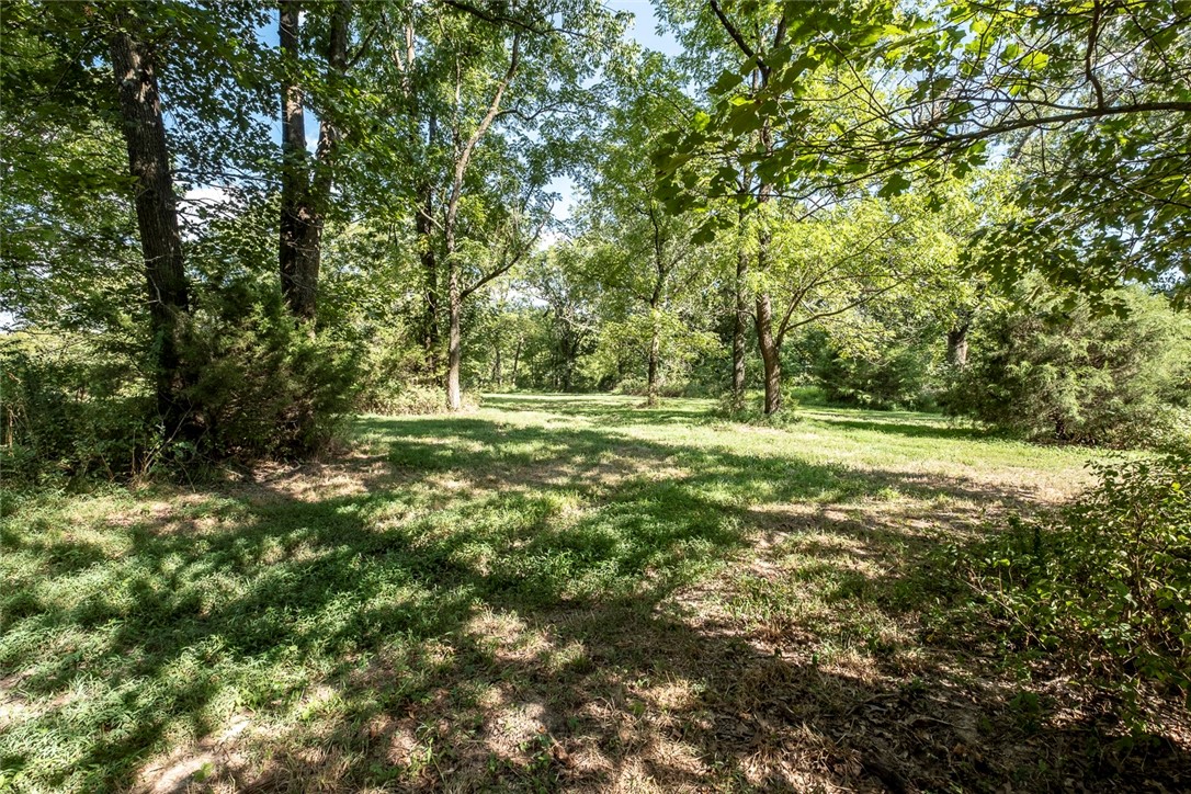 main property photo 22