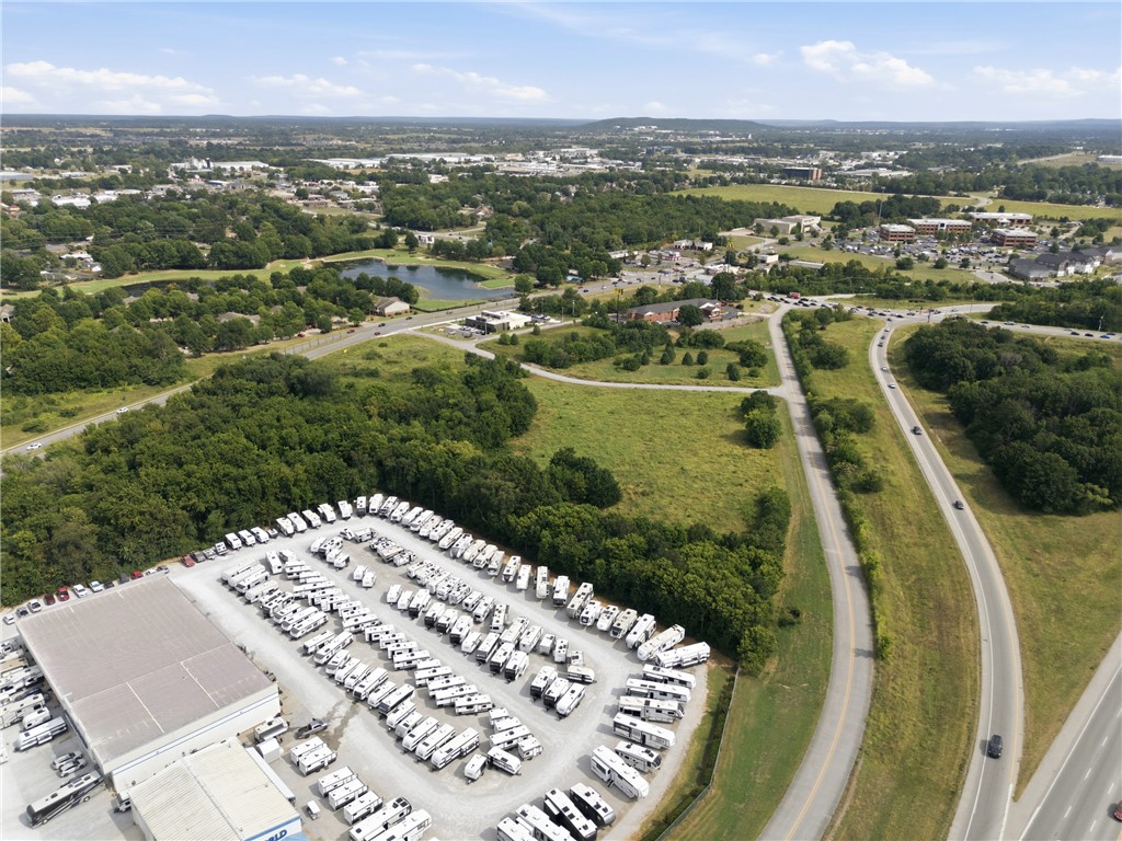 main property photo 13
