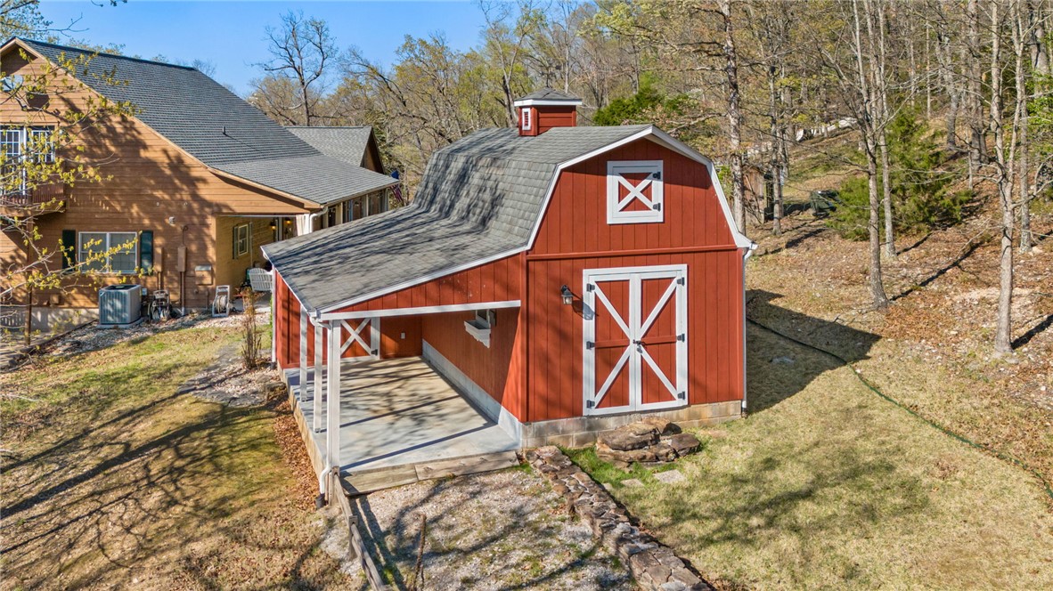 main property photo 36