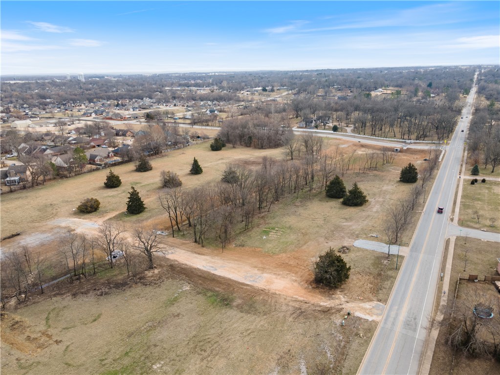 main property photo 10