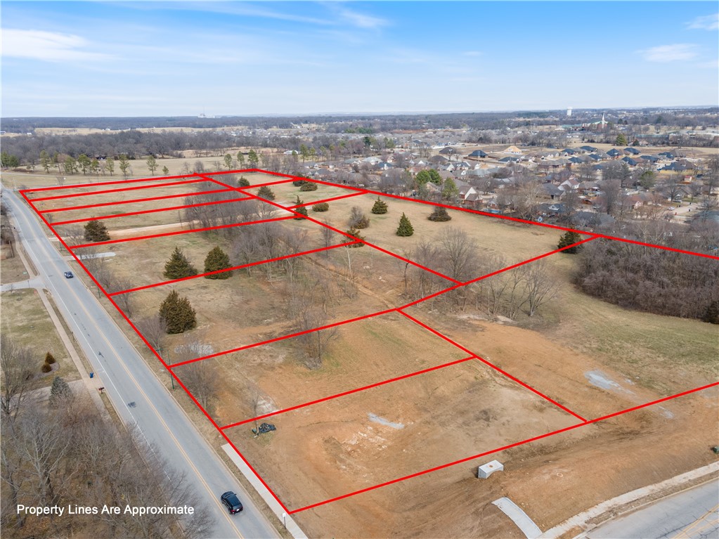 main property photo 14