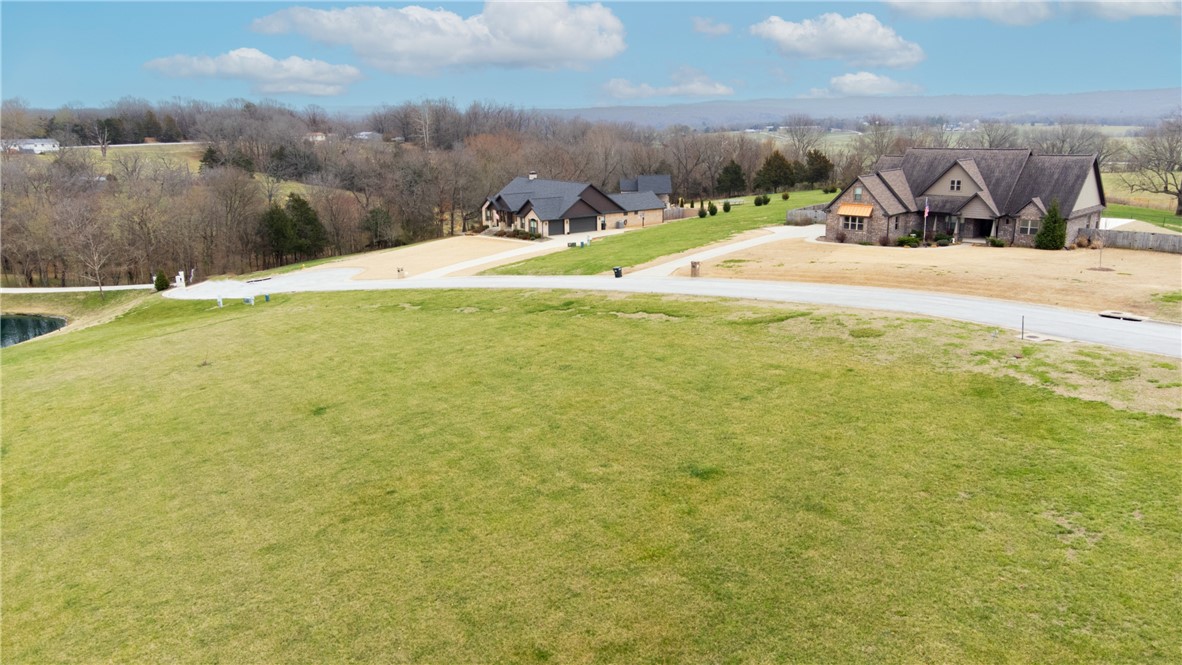 main property photo 9