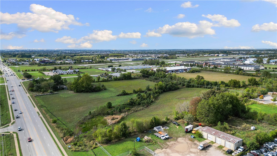 main property photo 18