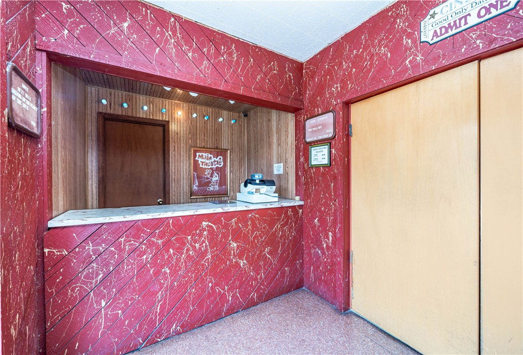 main property photo 26